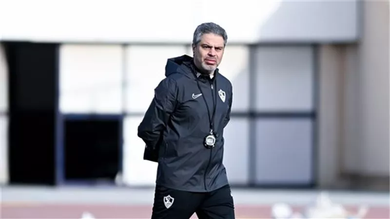كواليس جلسة معتمد جمال مع لاعب الزمالك قبل مواجهة بتروجت
