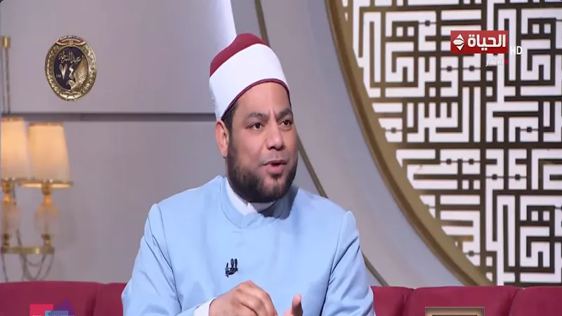 إمام مسجد عمرو بن العاص: حماية الوطن فرض عين على كل شخص يعيش على أرضه