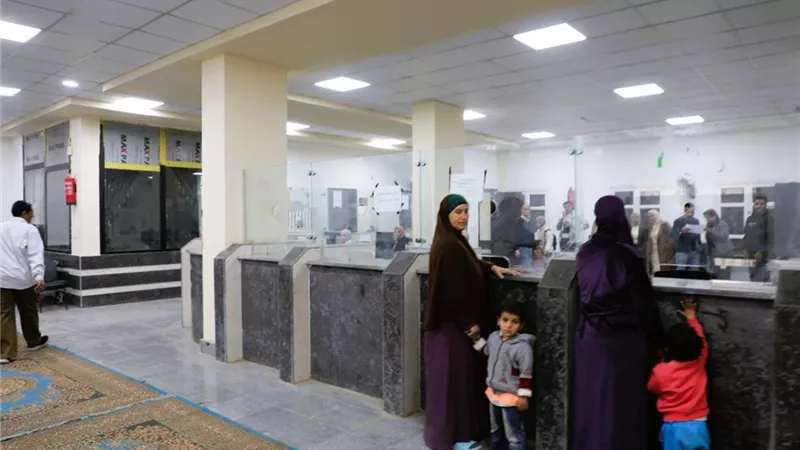 محافظ المنيا يتفقد المركز التكنولوجي بقرية طنبدى