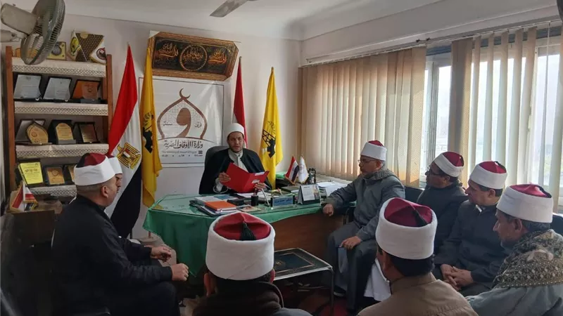 لضبط الأداء الدعوي والإداري.. مدير أوقاف شمال سيناء يجتمع بقيادات الدعوة 