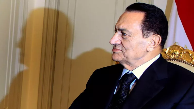 يعني إيه هيموتوني؟.. «بدراوي» يروي لحظة مطالبة مبارك بالتنحي|فيديو
