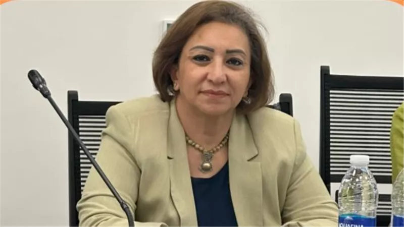 مها عبد الناصر: هجرة الأطباء