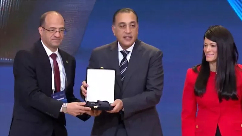 بالأسماء والتفاصيل.. قائمة المؤسسات الفائزة بجائزة مصر للتميز الحكومي 