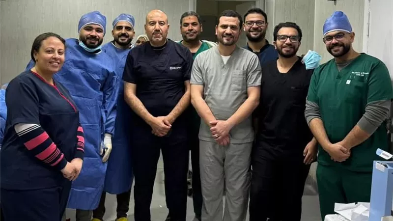 فريق طبي ببني سويف يحقق إنجازًا في عملية جراحية بالقسطرة دون جراحة مفتوحة