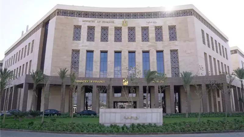 بدء تطبيق تعديلات جديدة بقواعد الاستيراد والتصدير في جميع المنافذ الجمركية