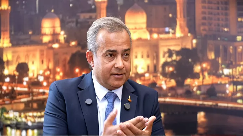 أسامة محمود كبير: التوترات الإقليمية وضعت الملاحة الدولية بمأزق تاريخي|خاص