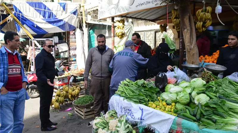 غلق وتشميع.. رئيس مدينة بورفؤاد يحذر أصحاب الأكشاك بنطاق الشعراوي|تفاصيل 