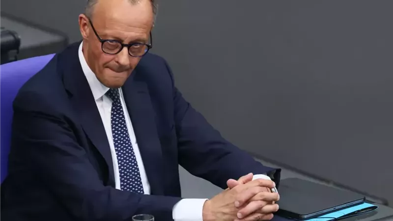 بعد مقتل ممرض بولاية مينيسوتا.. المستشار الألماني ينتقد العنف الأمريكي