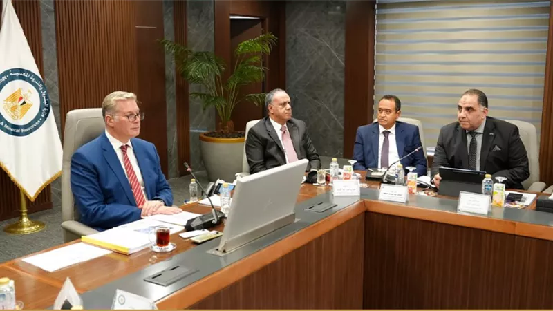 «البترول» يوطن تصنيع «PVC» للوثائق المؤمنة ويعزز الإنتاج المحلي