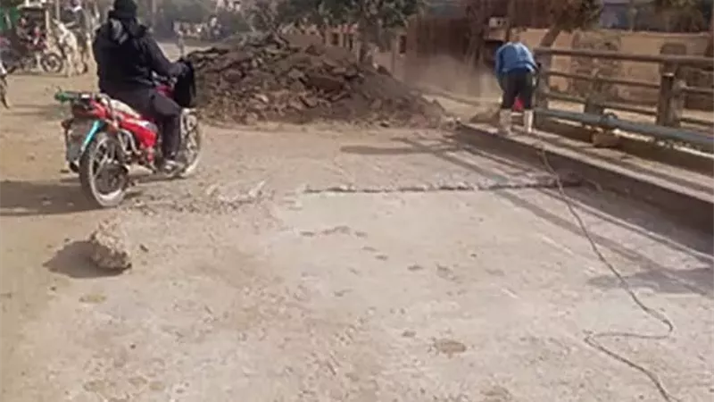 انطلاق أعمال تجديد كوبري المحيط بالمنيا لتأمين حركة المرور
