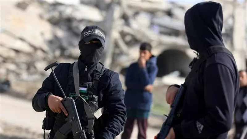 رويترز: حماس تريد دمج آلاف الضباط التابعين لها بحكومة غزة الجديدة