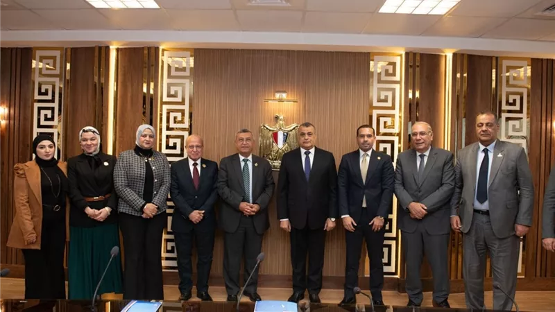 رئيس لجنة الطاقة بالشيوخ: الإنتاج الحربي ركيزة أساسية للتصنيع العسكري بمصر