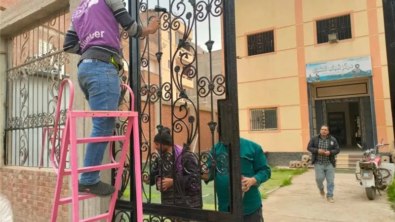 أعضاء أندية التطوع بمراكز شباب فوه يشاركون فى مشروع الخدمة العامة 