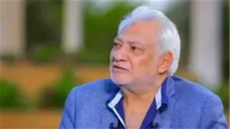 نقابة المهن التمثيلية تطمئن على الحالة الصحية للفنان سامح الصريطي
