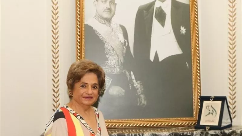  حفيدة 