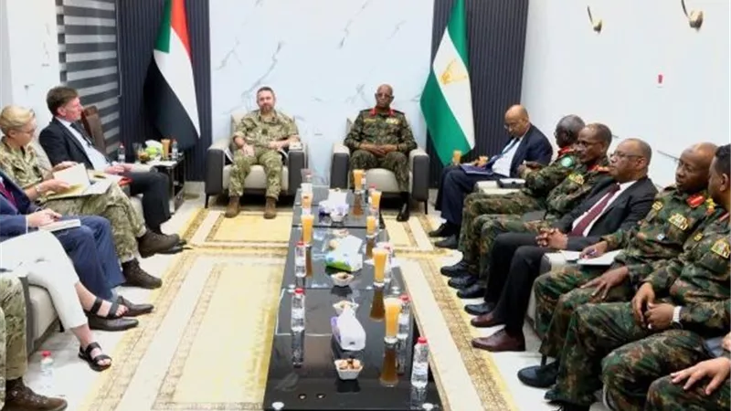 السودان وبريطانيا يختتمان مباحثات ثنائية في بورتسودان بتوافق على دعم الأمن
