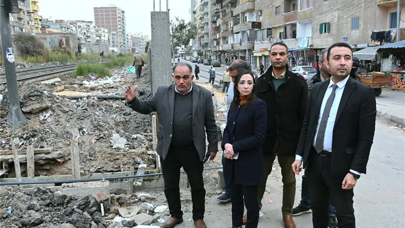 محافظ البحيرة تتفقد أعمال تطوير مزلقان السكة الحديد أسفل الكوبري العلوي