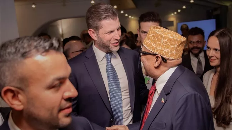 المتحدثة باسم إريك ترامب تحرج رئيس صوماليلاند