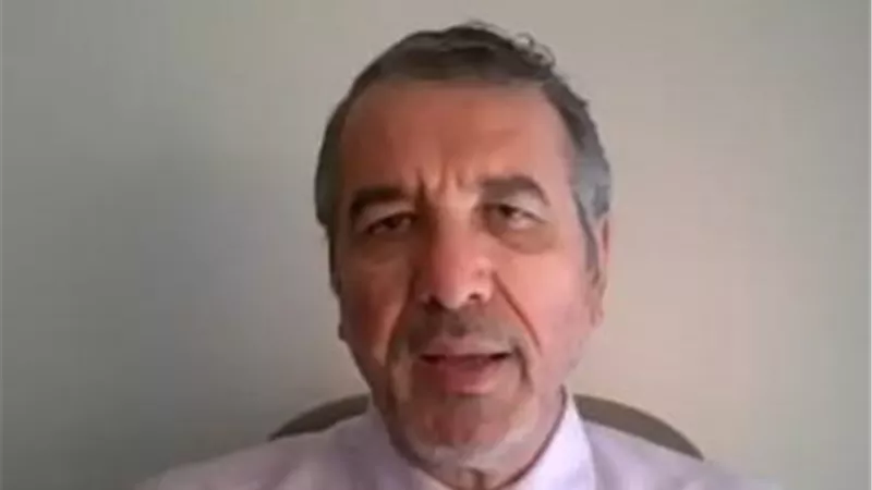 محلل سياسي: ترامب يعزز نفوذه مع روسيا ويعيد ترتيب أولويات القوة العالمية