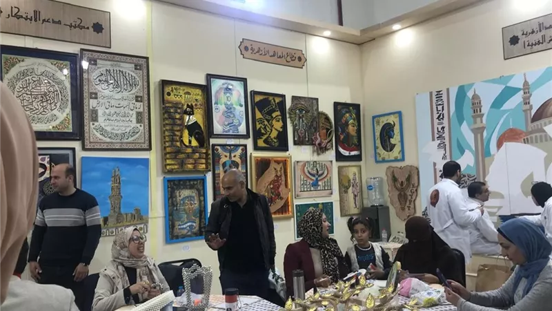 بحضور أبو موسى وشومان.. 3 ندوات فكرية اليوم في جناح الأزهر 