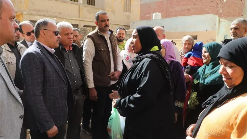 محافظ الشرقية: توفير فرص عمل لذوى الهمم بالقطاع الخاص|صور