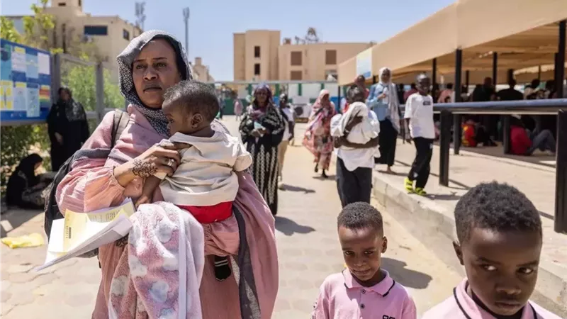 خطة حكومية لتشغيل اللاجئين وبرامج تدريبية لتوظيفهم