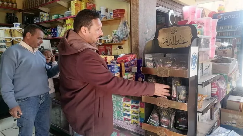 حملات مكثفة على الأسواق والمحلات التجارية قبل شهر رمضان بالوادي الجديد