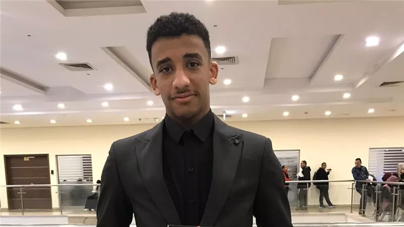 أصغر روائي.. عبد الرحمن طايل يشرّح 