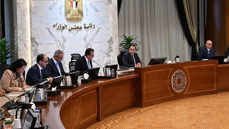 عبد الغفار: نسعي لتحقيق الاستفادة من الموارد البشرية لهيئة المستشفيات 