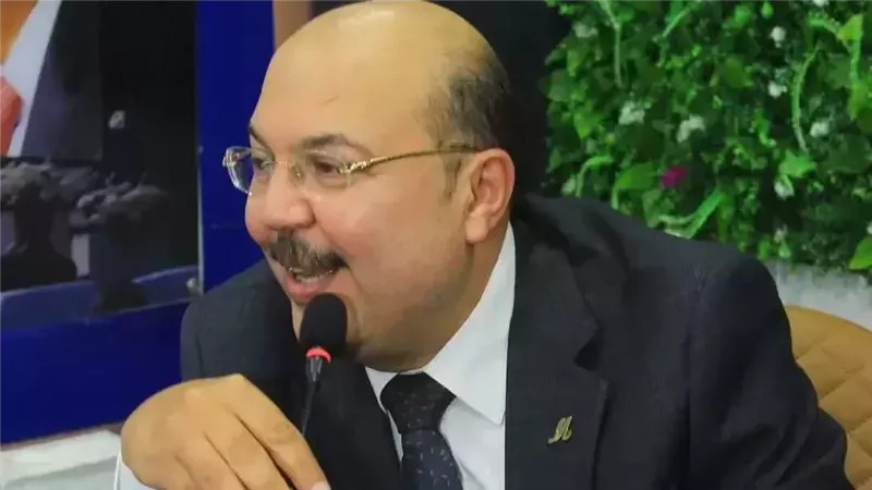 «الجمل» يتحدث عن أهمية توطين صناعة الأطراف الصناعية والأجهزة التعويضية