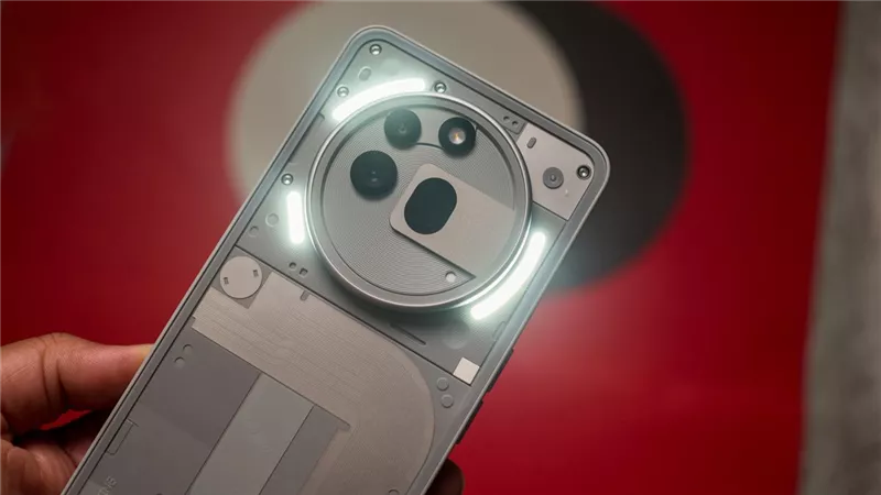 تسريبات عن هاتف Nothing Phone 4a Pro|تفاصيل