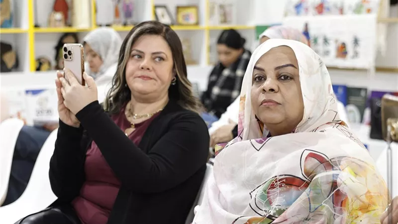 المجلس القومي يبرز دور المرأة في التنمية الاقتصادية بمعرض الكتاب