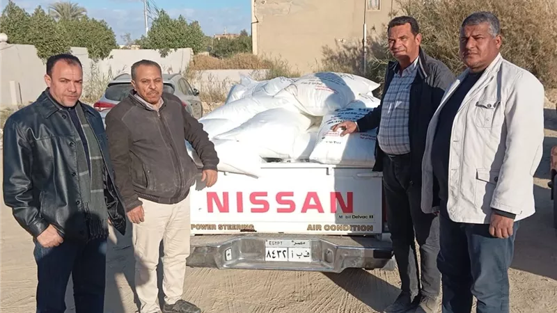 «تموين الفيوم» تضبط 20 شيكارة سماد يوريا قبل تهريبها للسوق السوداء 