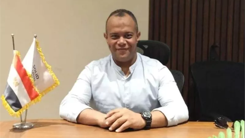 حسام عيد:  المشكلة الأكثر ضغطًا على الاقتصاد المصري تتمثل في الدين الخارجي