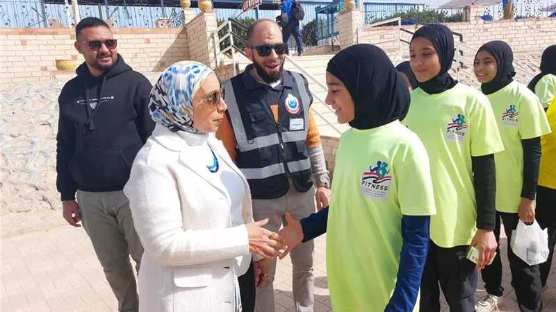 الكشف على 180 مواطنا بالقافلة الطبية بمركز شباب الشيخ زايد بالإسماعيلية