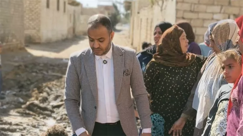 مياه الصرف دخلت البيوت.. أهالي قرية النور ببني سويف بلا مأوى 