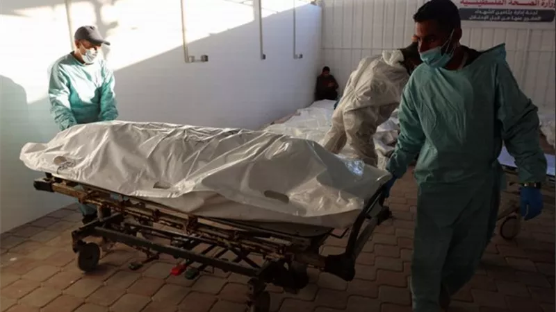 وصول 15 جثمانا لشهداء أفرجت عنهم إسرائيل إلى غزة