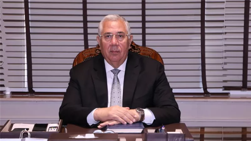 رسمياً.. «الجبهة الوطنية» يكشف أسباب اعتذار «القصير» عن منصب الأمين العام