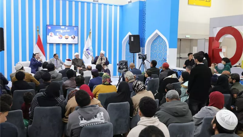 بين الأصالة والإبداع.. الإفتاء تعقد ندوة«الفتوى والشعر» بمعرض الكتاب  
