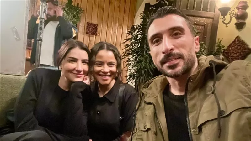 حسن حفني يدعم مي عمر في «الست موناليزا» بدراما رمضان