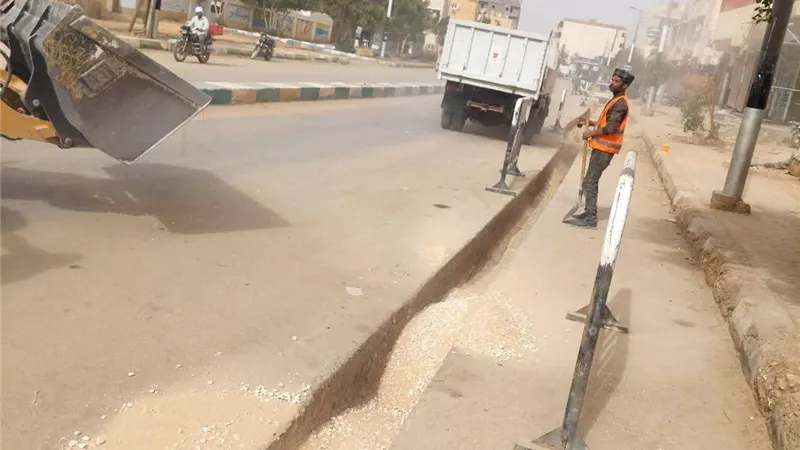 الوادي الجديد تبدأ ترميم ورصف مسار حفر شبكات الغاز الطبيعي