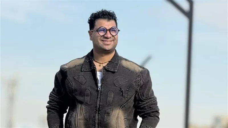 «تفحمت بالكامل».. فحص حريق شقة المطرب الشعبي أمير سلطان