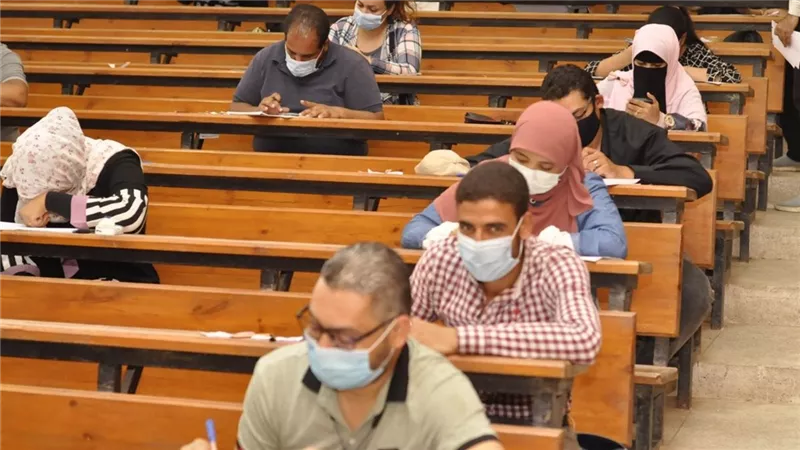 فتح باب القبول بنظام التعليم المدمج بدءا من العام الدراسي المقبل|فيديو