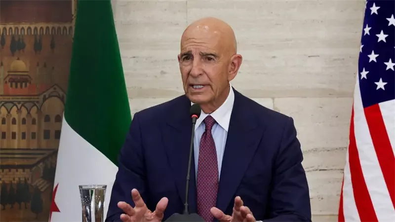 مبعوث ترامب لسوريا.. باراك يعلق على اتفاق قسد ودمشق: لحظة تاريخية
