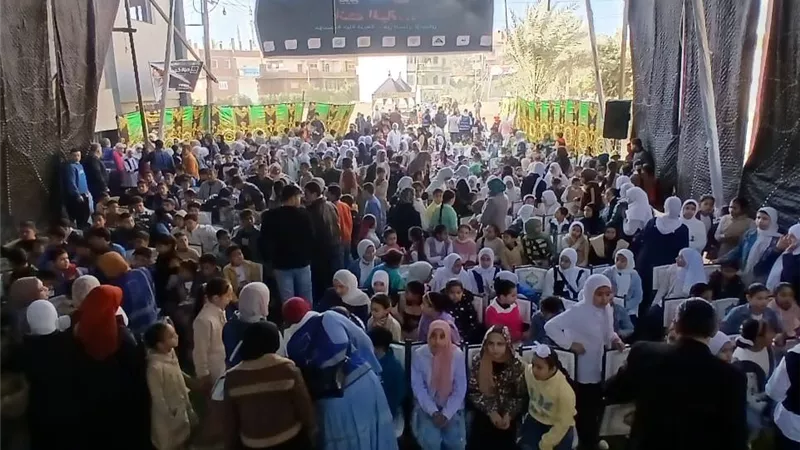 مبادرة بالشرقية لتوفير فرص عمل ودعم الفئات الأولى بالرعاية|صور 