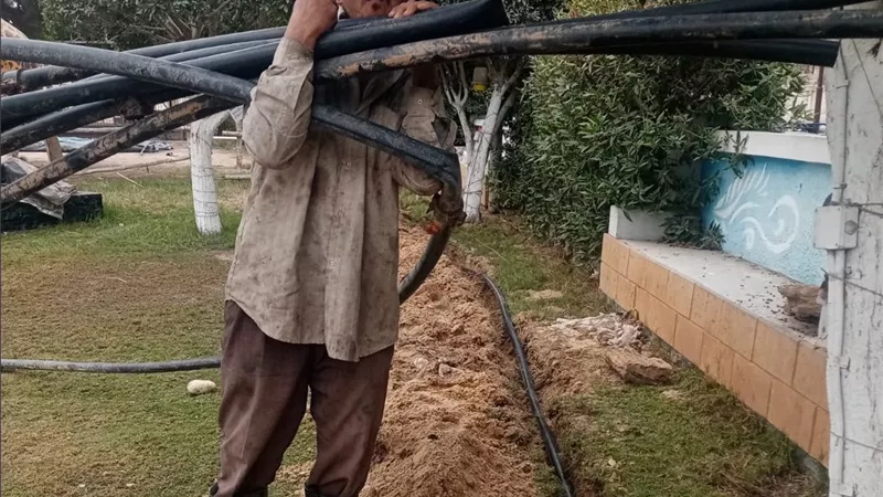 إصلاح خط المياه العكرة بحدائق المعرض الدائم بالإسماعيلية 