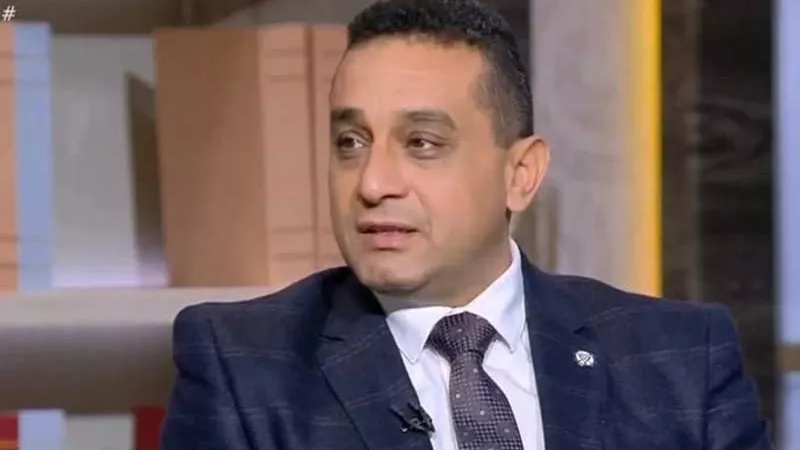 خبير عسكري: زيارة الرئيس السيسي للأكاديمية العسكرية رسالة قوة وحكمة