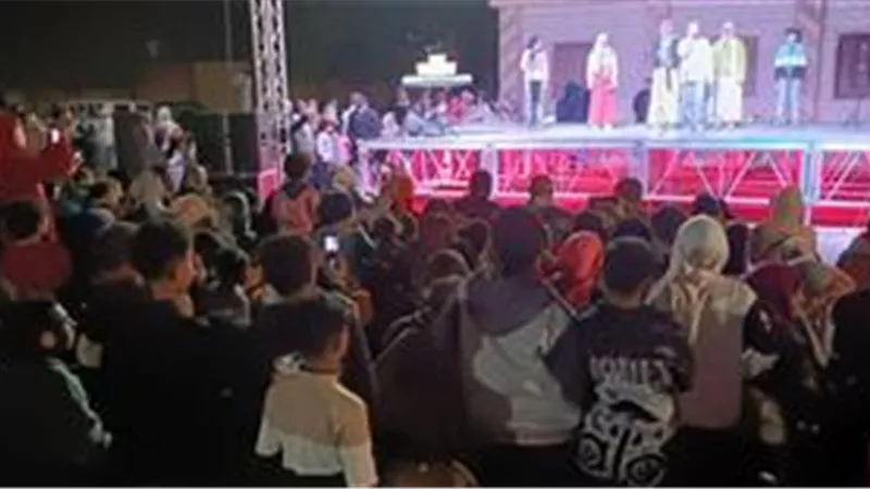 المسرح المتنقل يحيي قرية طمبدي بأنشطة ثقافية وفنية متنوعة