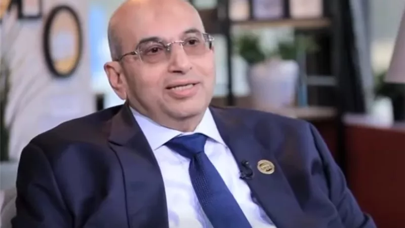 أشرف عبدالغني يحذر: الضريبة العقارية تهدد حق المواطن في السكن