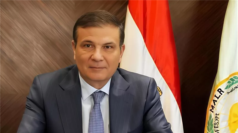 وزير الزراعة يوجه بأسطول من منافذ السلع استعدادا لشهر رمضان